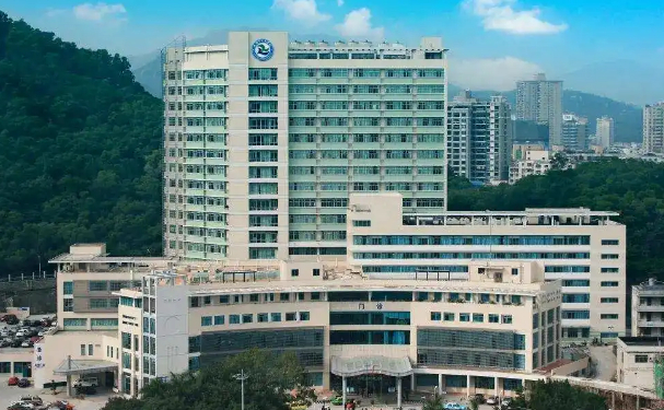 珠海市人民醫院醫療集團口腔科拔智齒技術怎么樣?收費標準&案例測評