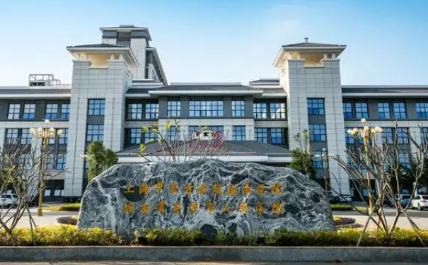 海南省東方市人民醫(yī)院口腔科拔牙怎么樣?多少錢?技術(shù)評(píng)測(cè)&案例反饋