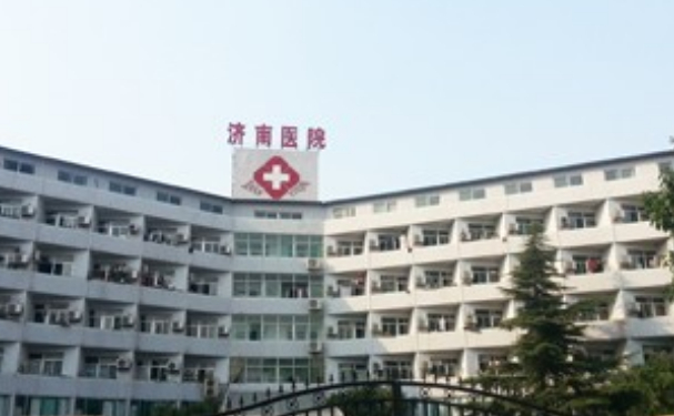 濟南醫(yī)院口腔科種植牙怎么樣?收費標準&180天案例測評