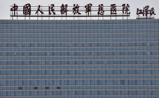 中國人民解放軍總醫(yī)院京東醫(yī)療區(qū)口腔科齙牙矯正貴嗎?技術(shù)亮點+案例揭曉