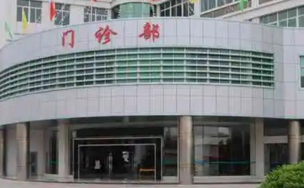 惠州衛(wèi)生職業(yè)技術(shù)學(xué)院附屬醫(yī)院口腔科牙齒矯正技術(shù)簡(jiǎn)介！案例+價(jià)格表