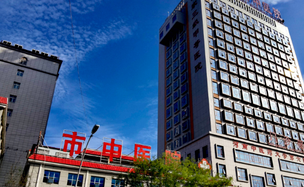 駐馬店市中醫院口腔科種植牙怎么樣？案例+評價一覽