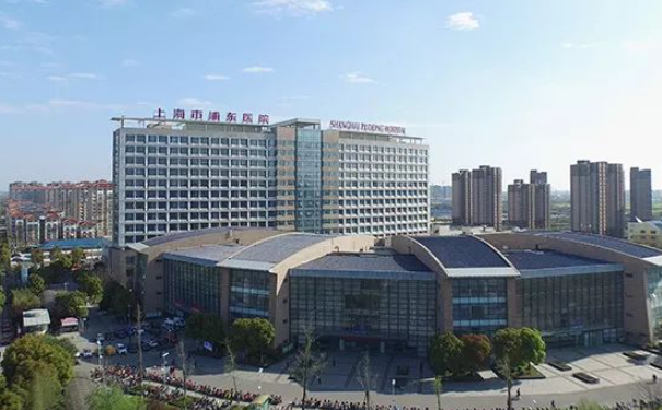 復旦大學附屬浦東醫院口腔科齙牙矯正怎么樣？術后案例查看