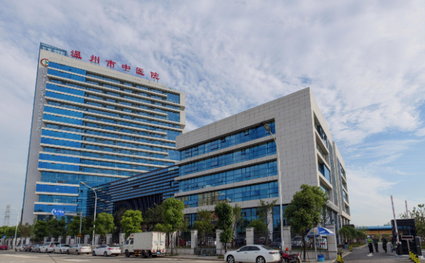 浙江中醫藥大學附屬溫州中醫院口腔科齙牙矯正案例揭秘&技術優點介紹