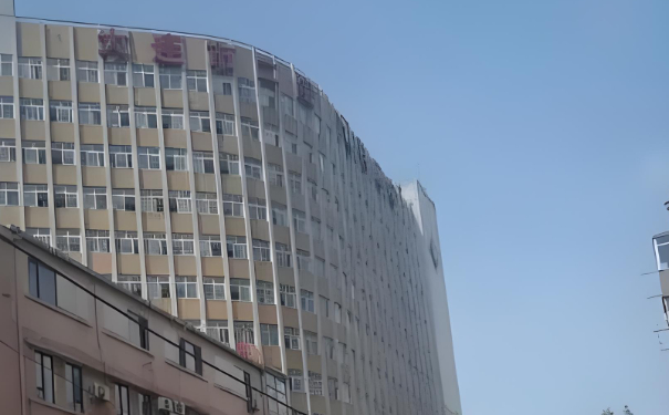 大連市第二人民醫(yī)院口腔科牙齒根管治療怎么樣?醫(yī)生評(píng)測(cè)+案例