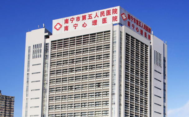南寧市第五人民醫院口腔科牙齒矯正怎么樣?真實案例分享