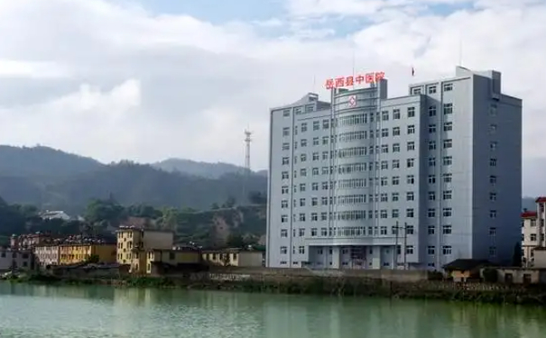 岳西縣中醫院口腔科拔牙做的好嗎?技術如何?