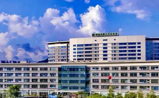 中山火炬開發區人民醫院口腔科種植牙怎么樣？案例反饋+實力醫生介紹