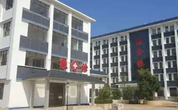 臨高縣中醫院口腔科牙齒矯正做的好嗎?三個月案例公布